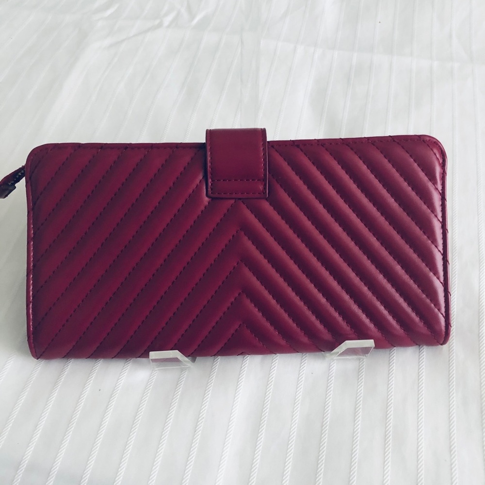 Bebe Clutch - image 6